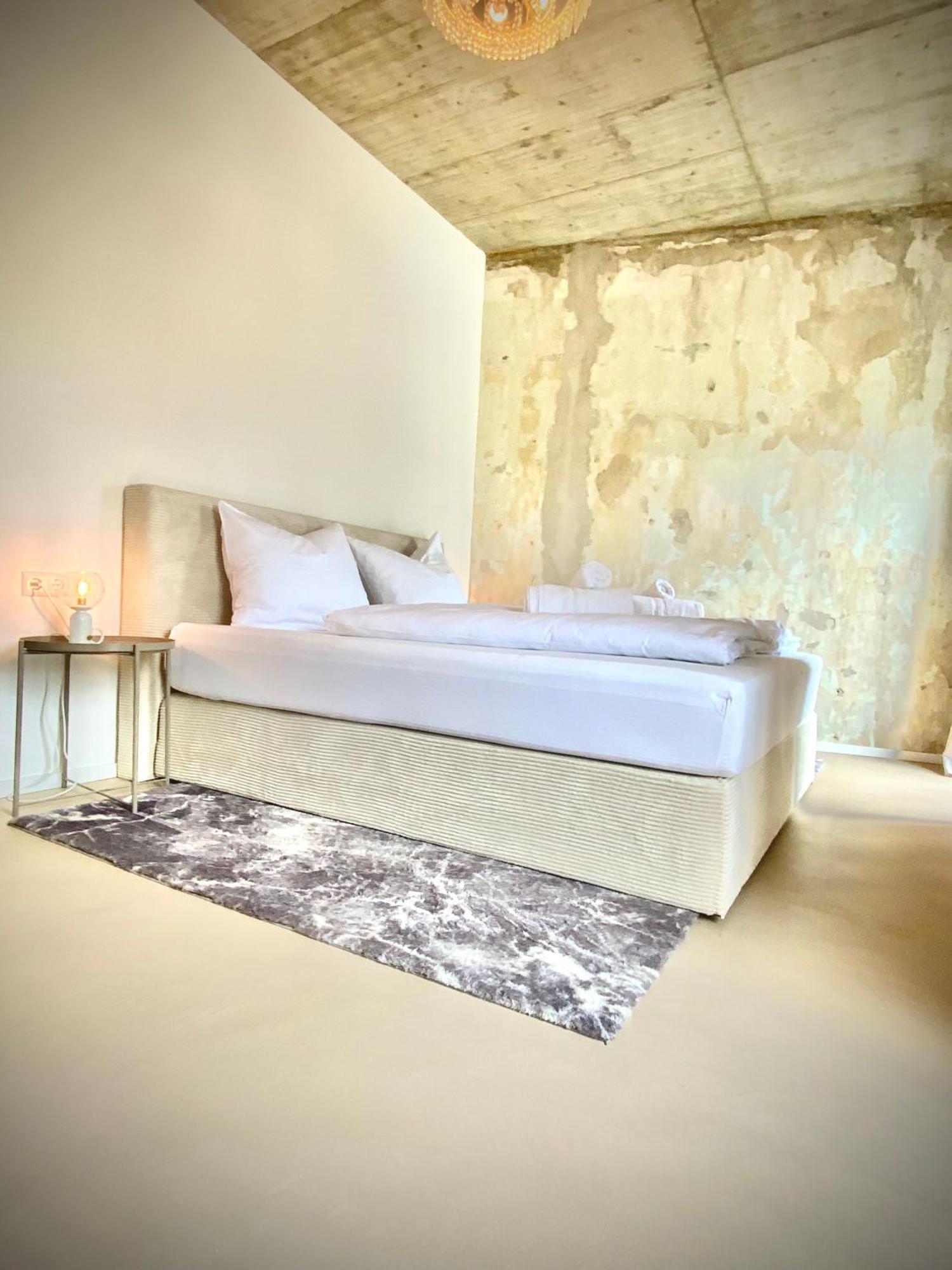 Waterfront - Urbane Eleganz Am Bachufer Apartment วิลลาค ห้อง รูปภาพ